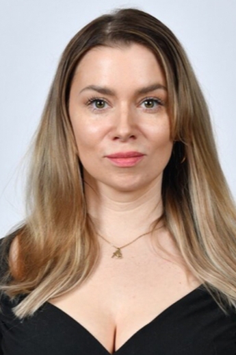 Sedcard von Lara (ID23409)