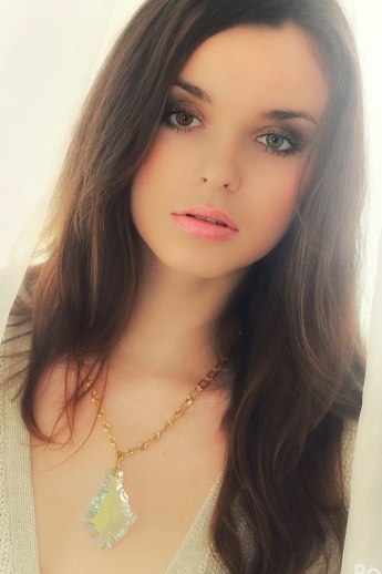 Sedcard von Helena (ID23521)