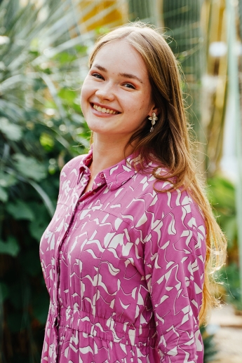 Sedcard von Laura (ID24165)