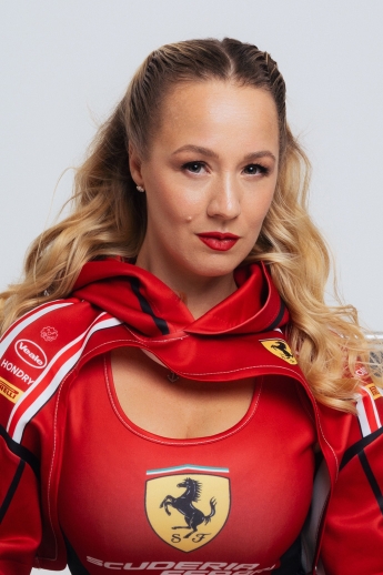 Sedcard von Nadine (ID24391)