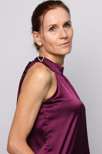 Sedcard von Siiri (ID24518)